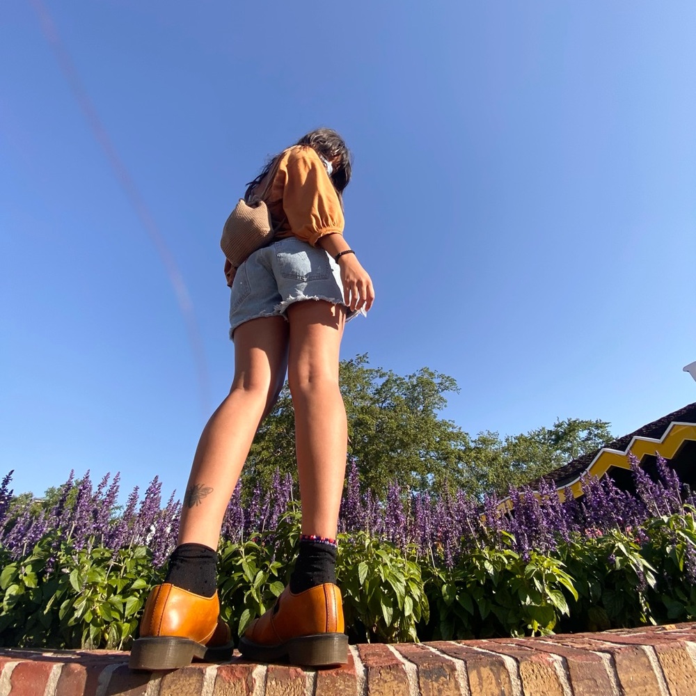 Meet your Posher, Hana